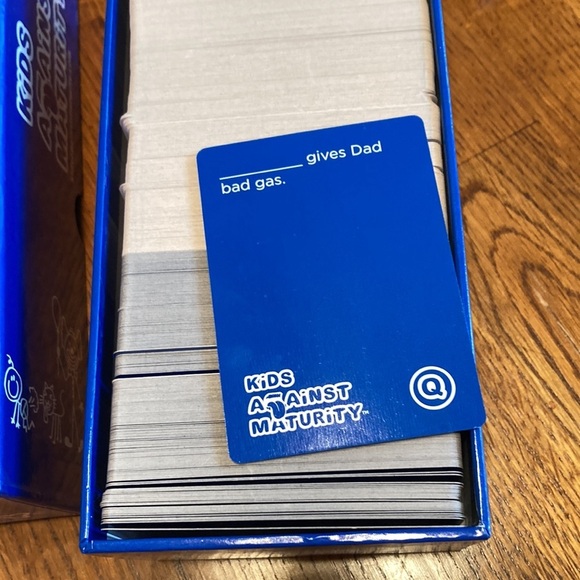 EUC KIDS AGAINST MATURITY Family Card Game - Picture 5 of 9